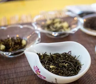 南博会上茶饮飘香 “花样年华”与文化碰撞 