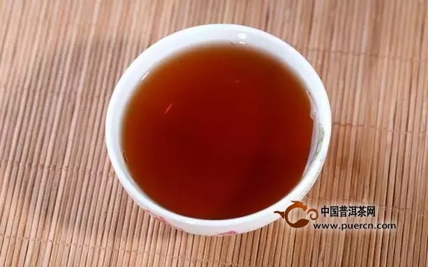 2016年下关经典7663熟茶开汤