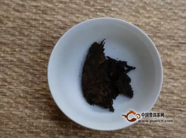 普洱茶，正常存放百年以上仍可饮用