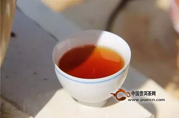 青柑普洱與紅柑普洱有什么區(qū)別？