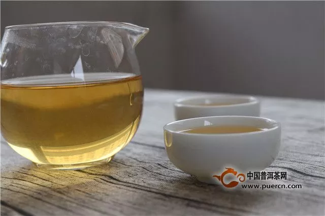 为了忘却的纪念：孙中山150周年诞辰纪念饼