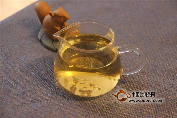 建水紫陶和紫砂哪种泡普洱茶更好喝？