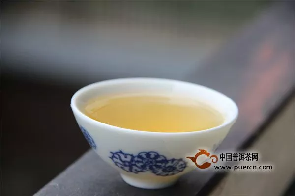 最好的生普洱茶汤色是什么样的？