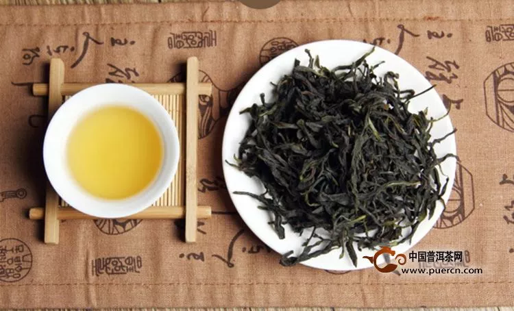 如何预防喝普洱茶喝成“黄牙”?