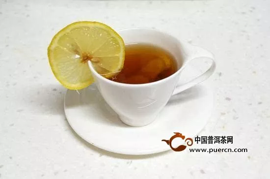 夏天喝枸柠檬普洱茶