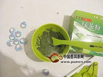 绿茶粉美白面膜怎样制作？