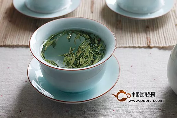 泡綠茶