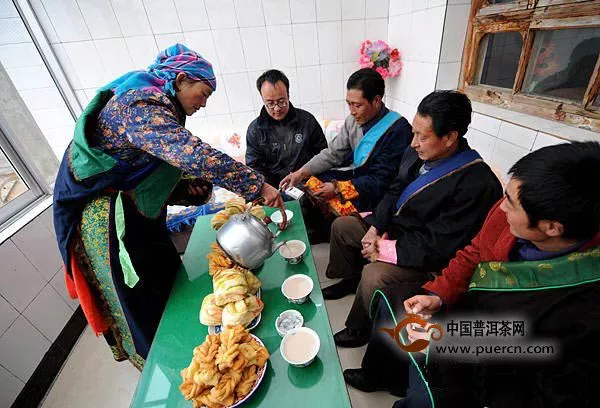 你知道藏族酥油茶的品茶规矩吗？