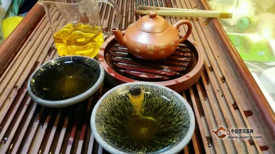 建盞喝茶有什么好處？