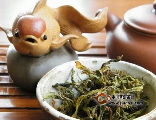 中国岩茶有五大名枞白鸡冠