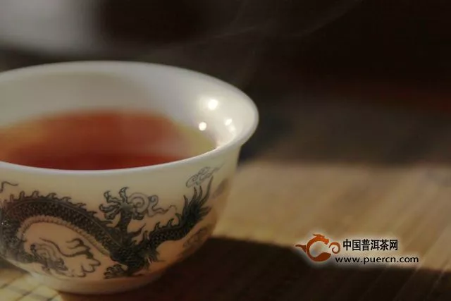 知道茶很香，那么，茶香应该怎么品呢？