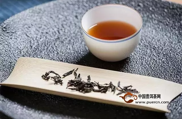 “最佳飲用”，什么茶要搶鮮喝，什么茶放一放才更好喝？