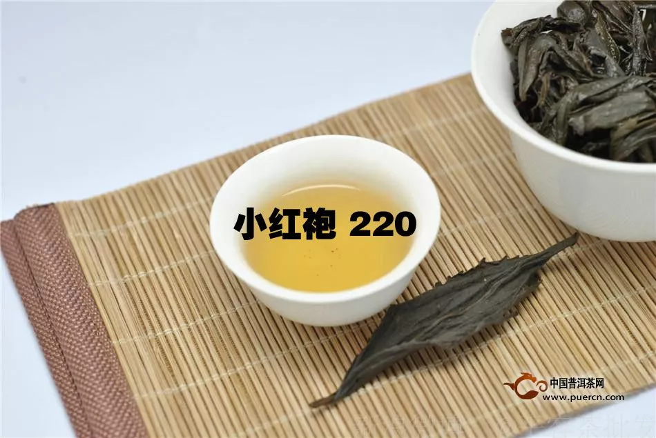 武夷巖茶大紅袍與小紅袍的區(qū)別