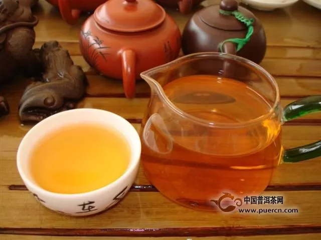 秋季，多喝普洱茶更适合养生！