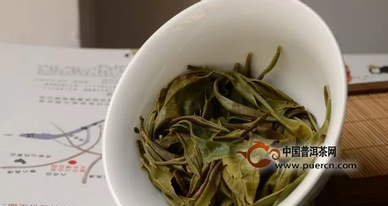 秋茶上新时，如何区分普洱茶的春茶和秋茶？