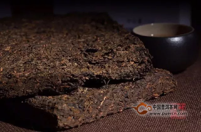 为什么最好的黑茶茯茶来自湖南安化？