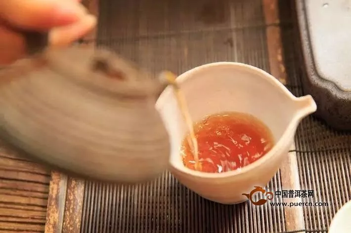 注水、出汤方式能提升茶汤品质