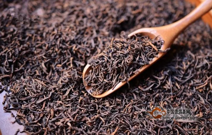 滇红和普洱茶相比有什么不同？