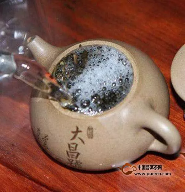 普洱茶的茶沫有害吗？
