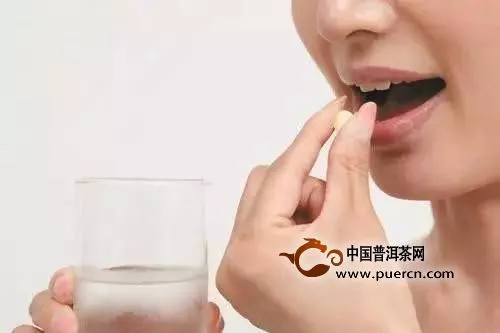 吃藥為什么不能用茶水服用？