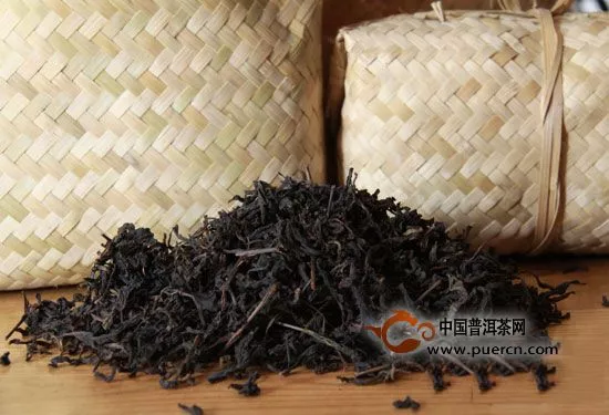 黑茶中天尖茶究竟含不含茶梗