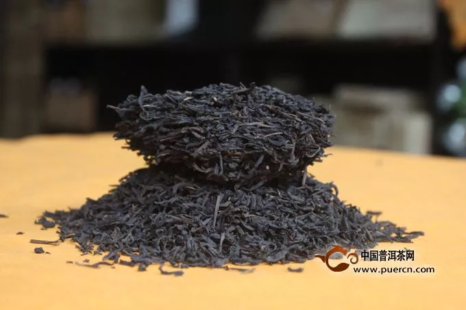 黑茶中天尖茶究竟含不含茶梗