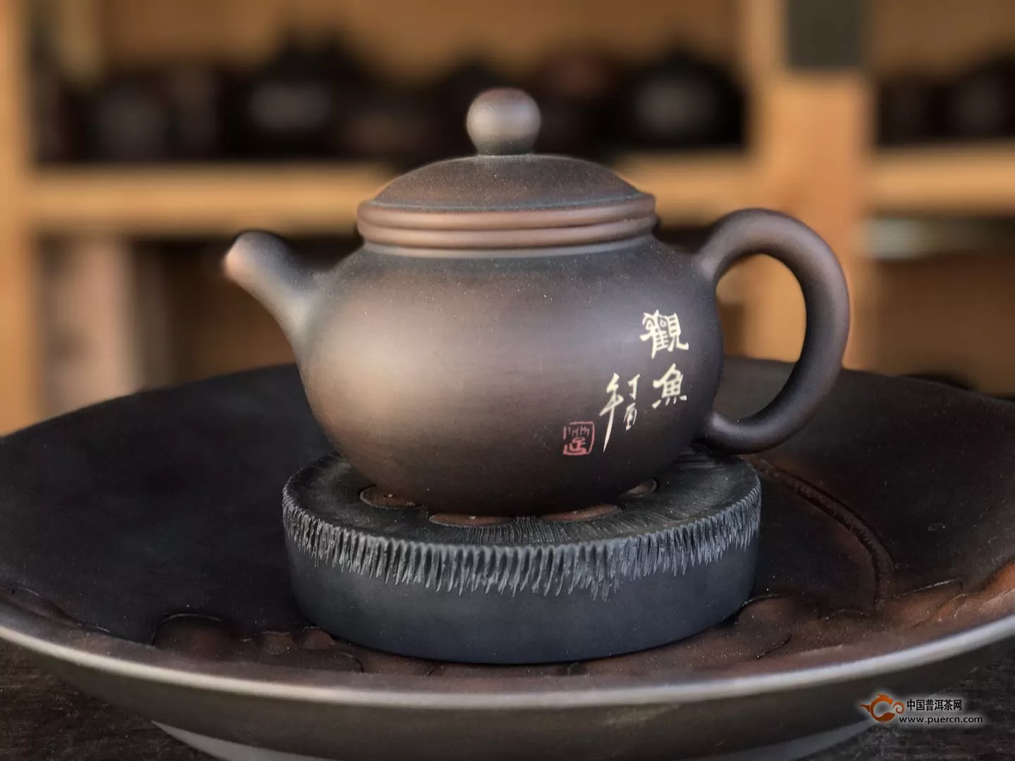 如何用建水紫陶壶泡好普洱茶？（值得收藏）