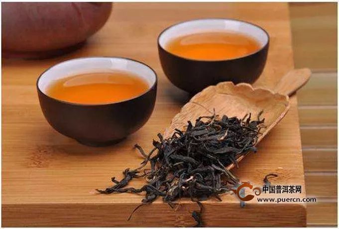 早上喝綠茶好還是紅茶好