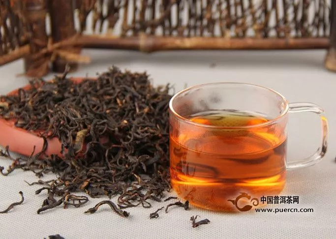 早上喝綠茶好還是紅茶好