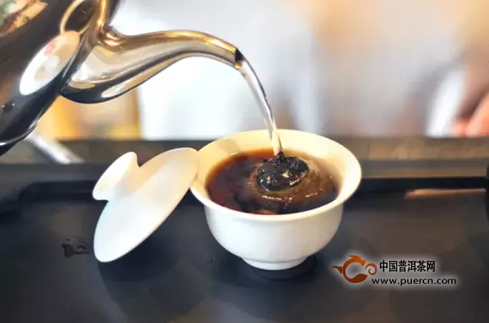 小青柑普洱茶是怎么制作的