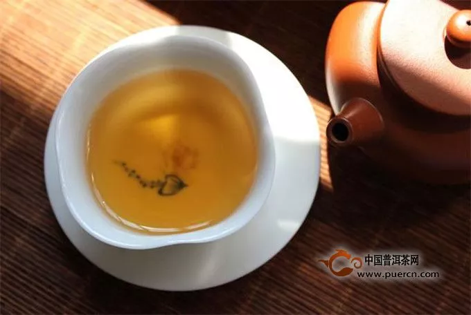 黄茶怎么冲泡，黄茶的冲泡过程