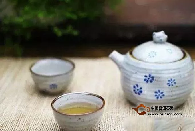 存放普洱茶，散茶和紧压茶哪个更好