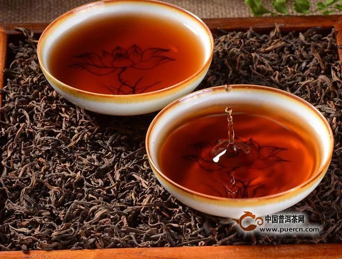 哪个季节喝普洱茶好呢?