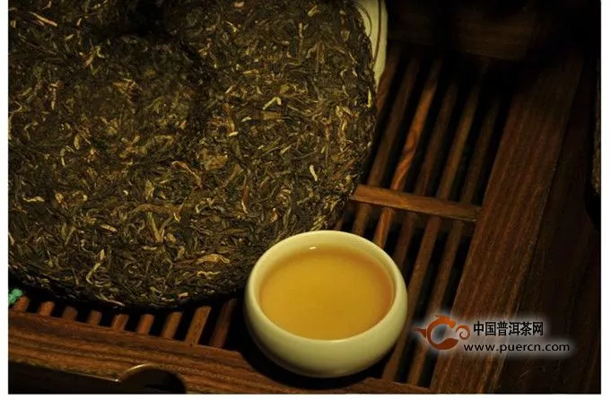 云南七子餅茶是如何制作的