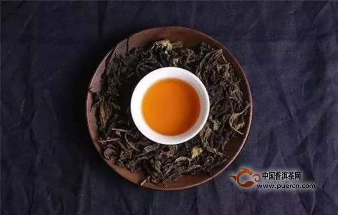 夏天怎么喝黑茶調(diào)養(yǎng)身體