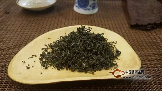 烏龍茶和綠茶有什么區(qū)別