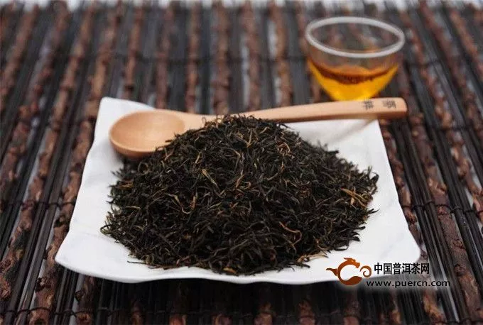 喝黑茶養(yǎng)生對(duì)身體的好處