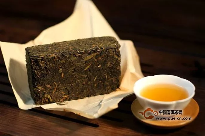 喝黑茶養(yǎng)生對(duì)身體的好處