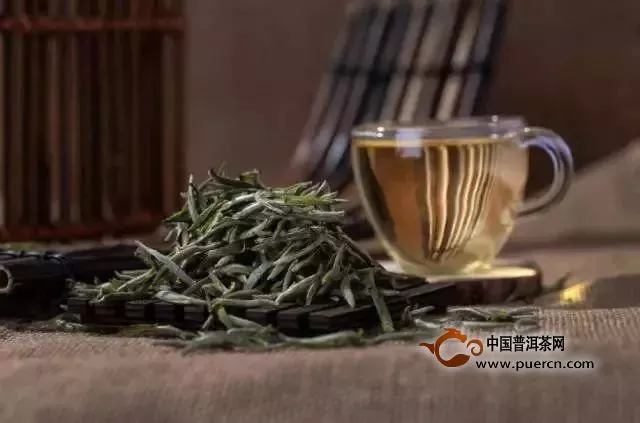 好茶推薦丨中茶蝴蝶白茶