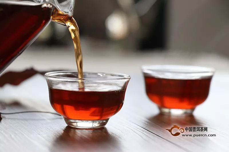 普洱茶滋味的浓淡和厚薄如何分辨