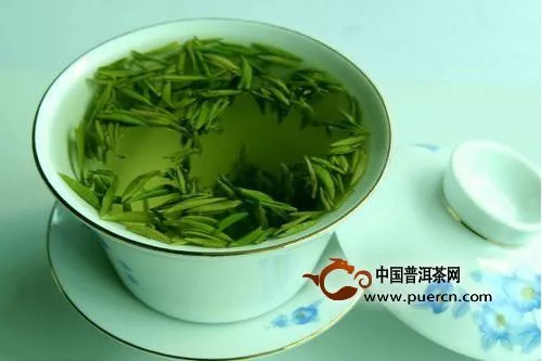 绿茶能当爽肤水使用吗