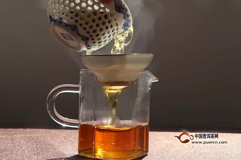 如何判断红茶好坏
