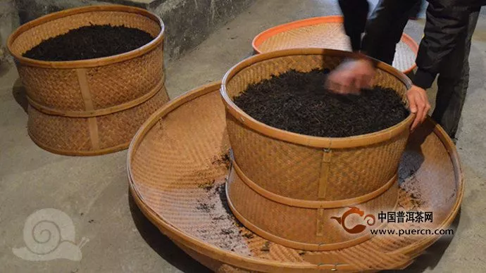 武夷岩茶最具独特的三道火工艺