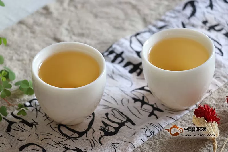 泡普洱茶用哪种水最好