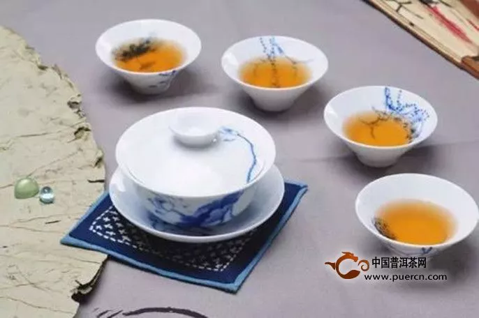 泡黑茶用什么茶具好