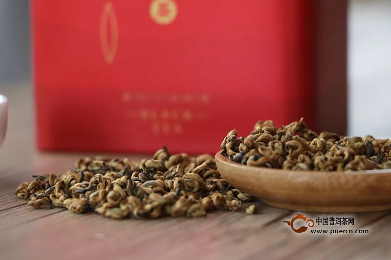 云南滇红茶的制作和它的特色
