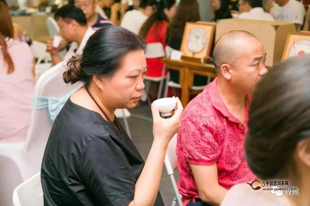 首站告捷｜“遇鉴·干仓——双陈印记十二城巡回品鉴会”谱写干仓普洱的魅力