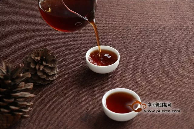 云南沱茶：总有一款沱茶撬得完整、喝得舒服
