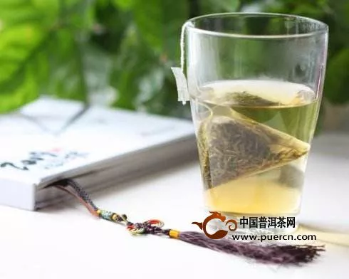 冷水泡茶解渴嗎