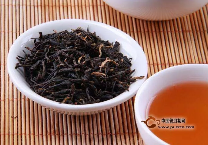 怎么鑒別正山小種紅茶品質(zhì)的優(yōu)劣